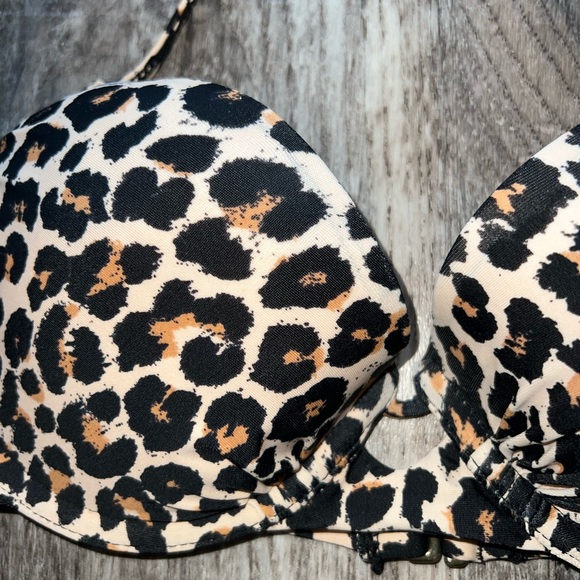 Cheetah Bikini Top - Picture 4 of 4